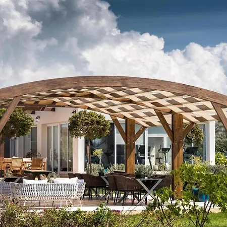 Thalassa Beach And Family With Private Pool Vokolidha