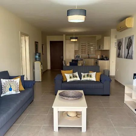 Apartment Thalassa Beach And Family With Private Pool